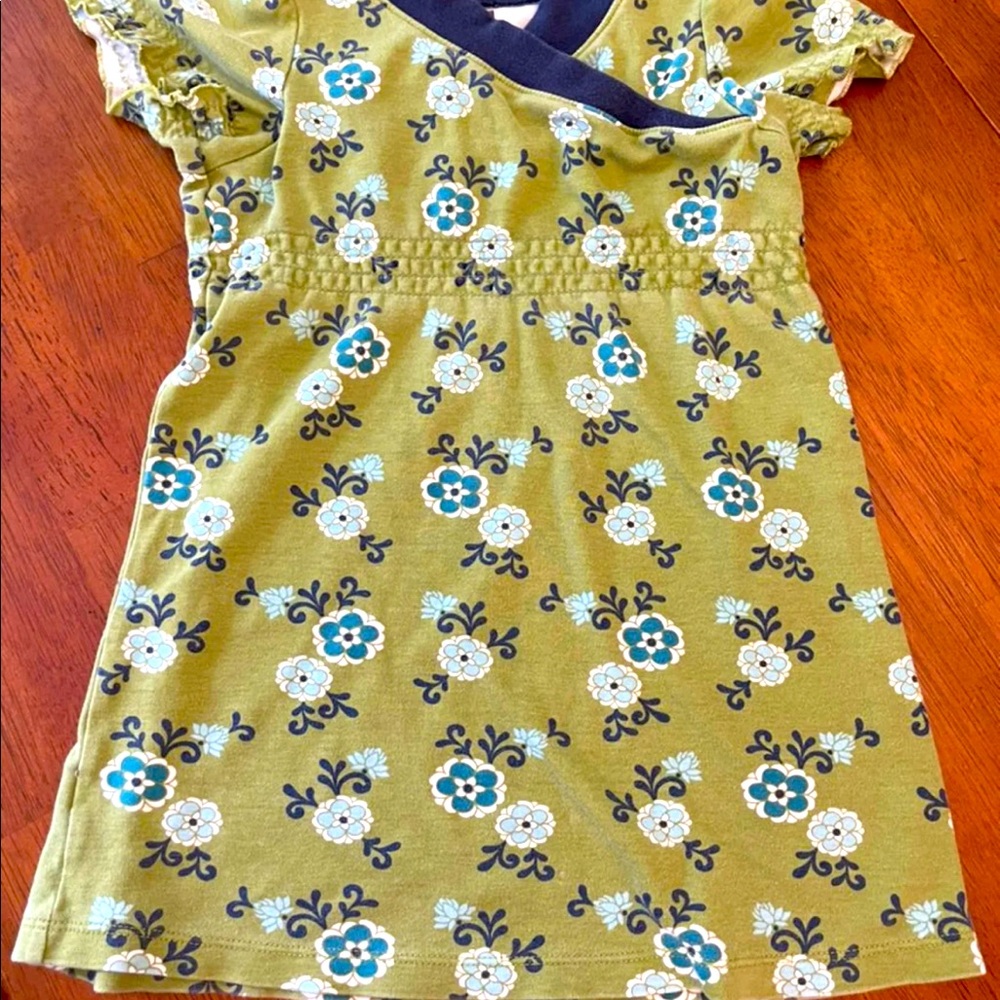Tea Collection wrap neck  Floral Dress size 4